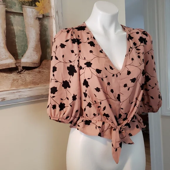 Sienna Sky Blouse - Picture 2 of 6